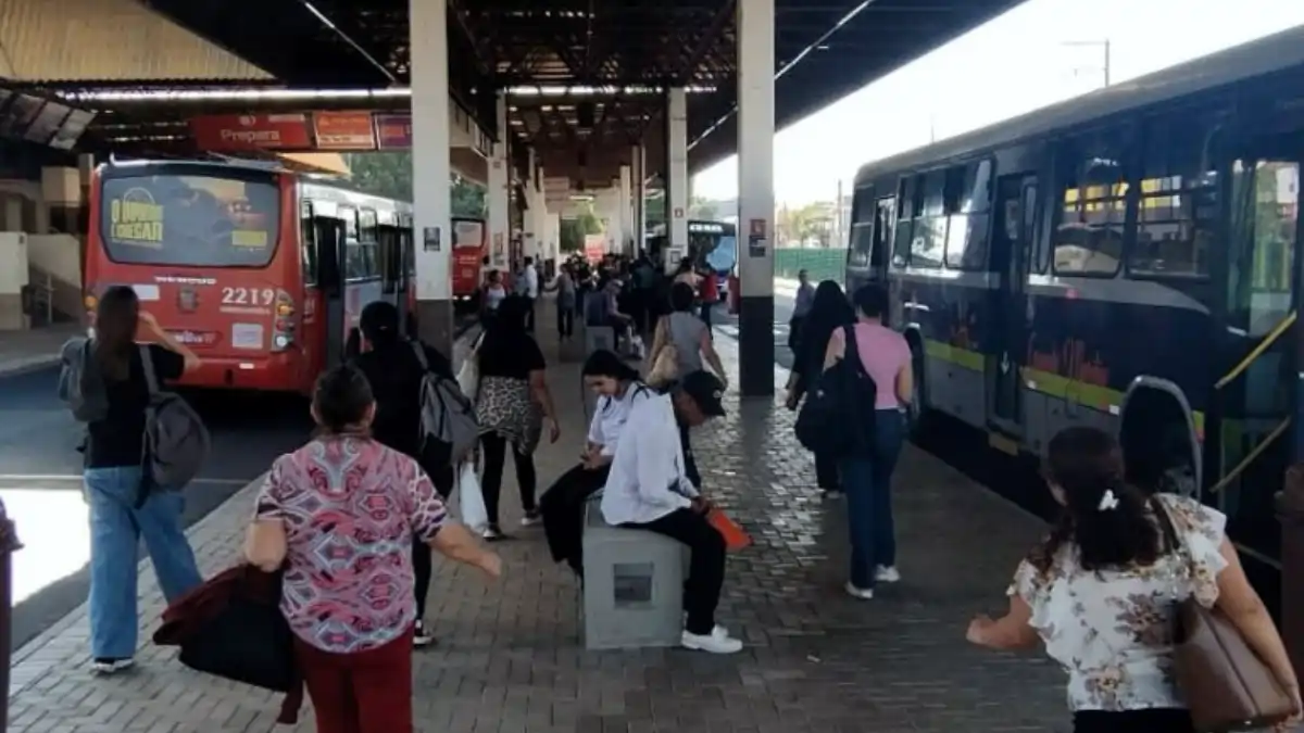 Tarifa de ônibus não sobe e segue em R$ 5,75 em Marília