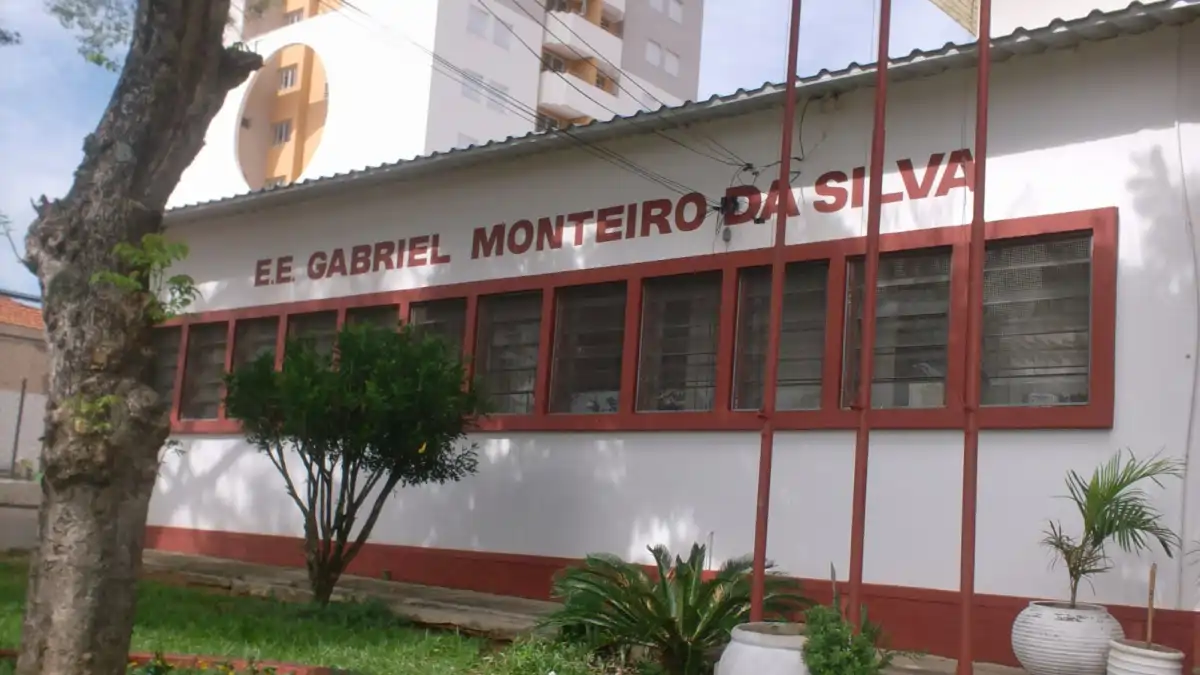 Eleitores da Etec passam a votar na escola Gabriel Monteiro