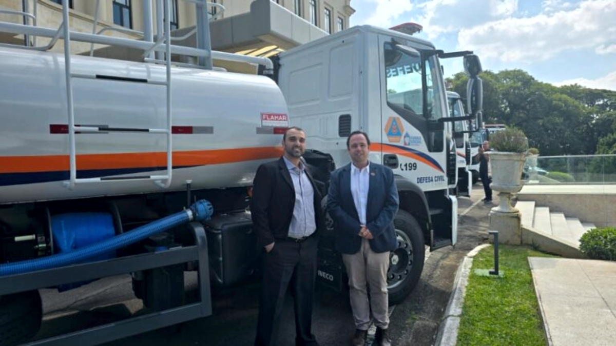 Marília recebe caminhão-pipa para reforçar Defesa Civil