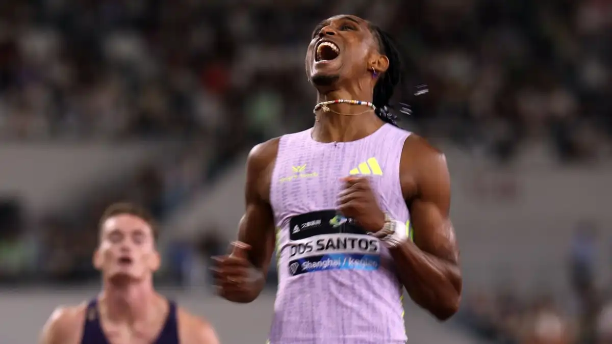 Alison dos Santos vence recordista mundial na Diamond League