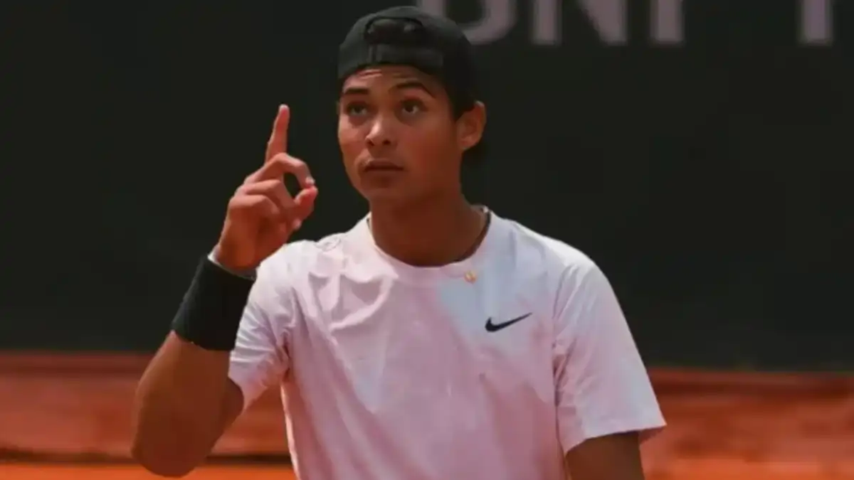 Guto Miguel conquista Roland Garros e faz história para o Brasil
