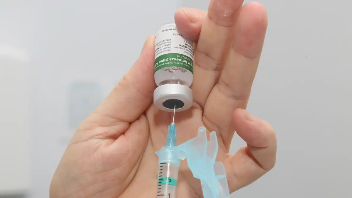 Quintana libera vacina da gripe para toda a população