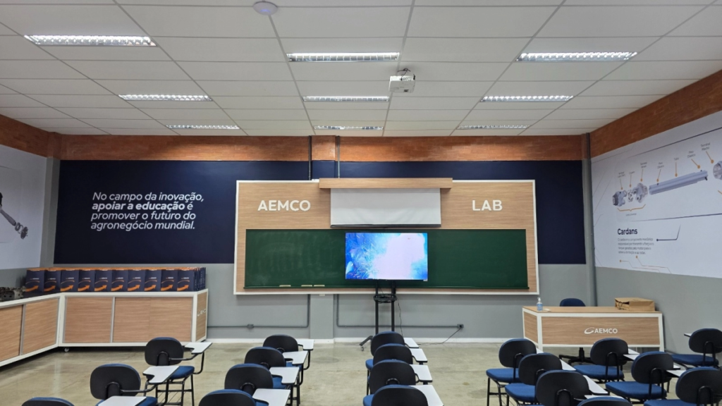 Fatec Pompeia ganha laboratório focado em tecnologia e agro